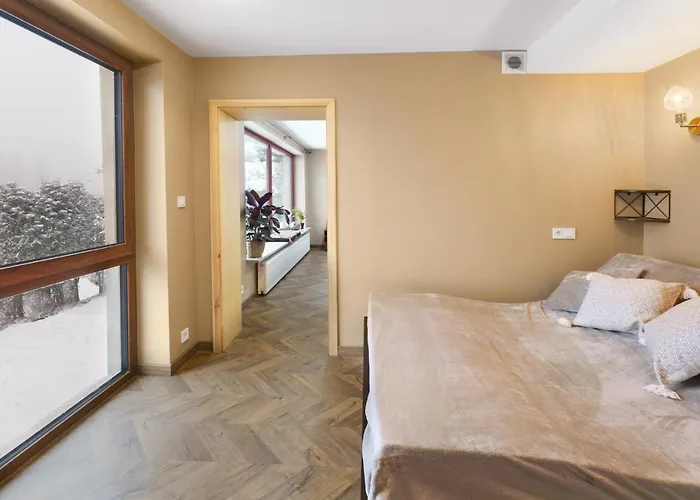 Widokowy Z Balia Jacuzzi I Sauna Na Wylacznosc - Sikorowka - Dobre Miejsce * ויסלאו