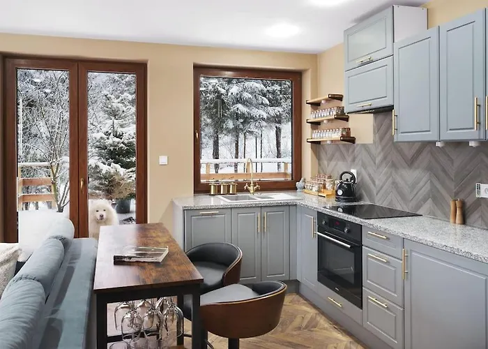 Widokowy Z Balia Jacuzzi I Sauna Na Wylacznosc - Sikorowka - Dobre Miejsce * ויסלאו