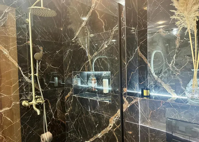 Widokowy Z Balia Jacuzzi I Sauna Na Wylacznosc - Sikorowka - Dobre Miejsce